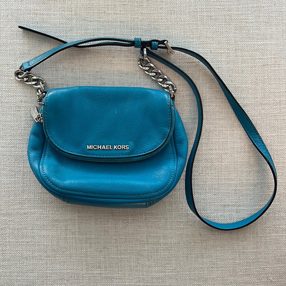 Michael Kors small purse in blue